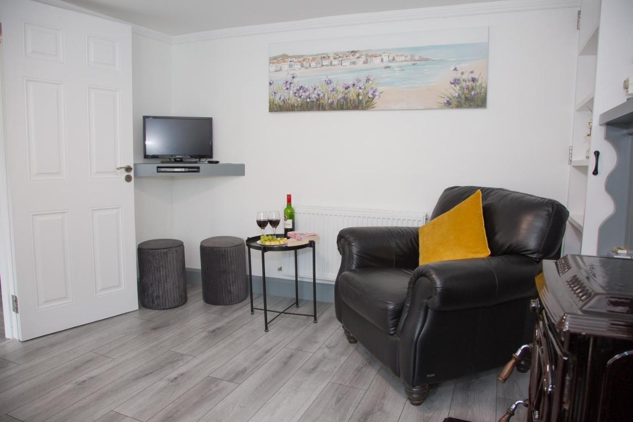 An Tigin Bui Villa Glanbannoo Upper Bagian luar foto